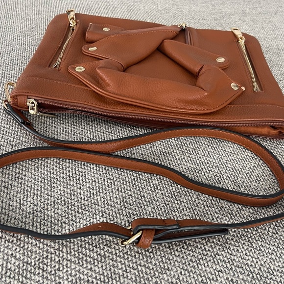 Motorcycle Jacket Brown Faux Leather Women's Cross Body Bag - Picture 14 of 16